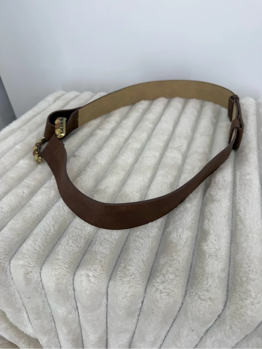 Chico’s Brown Faux  Leather Women’s Belt with Decorative Stone Buckle Sz S/M